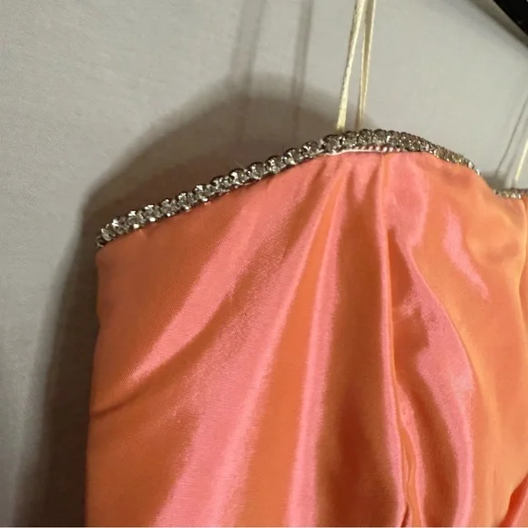 Vintage Y2K Morgan & Co Coral Prom Dress 5 Taffeta Strapless Iridescent Peach